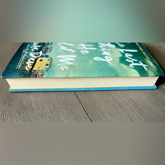 The Last Thing He Told Me hardcover book - Picture 5 of 7